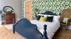 5 bedrooms