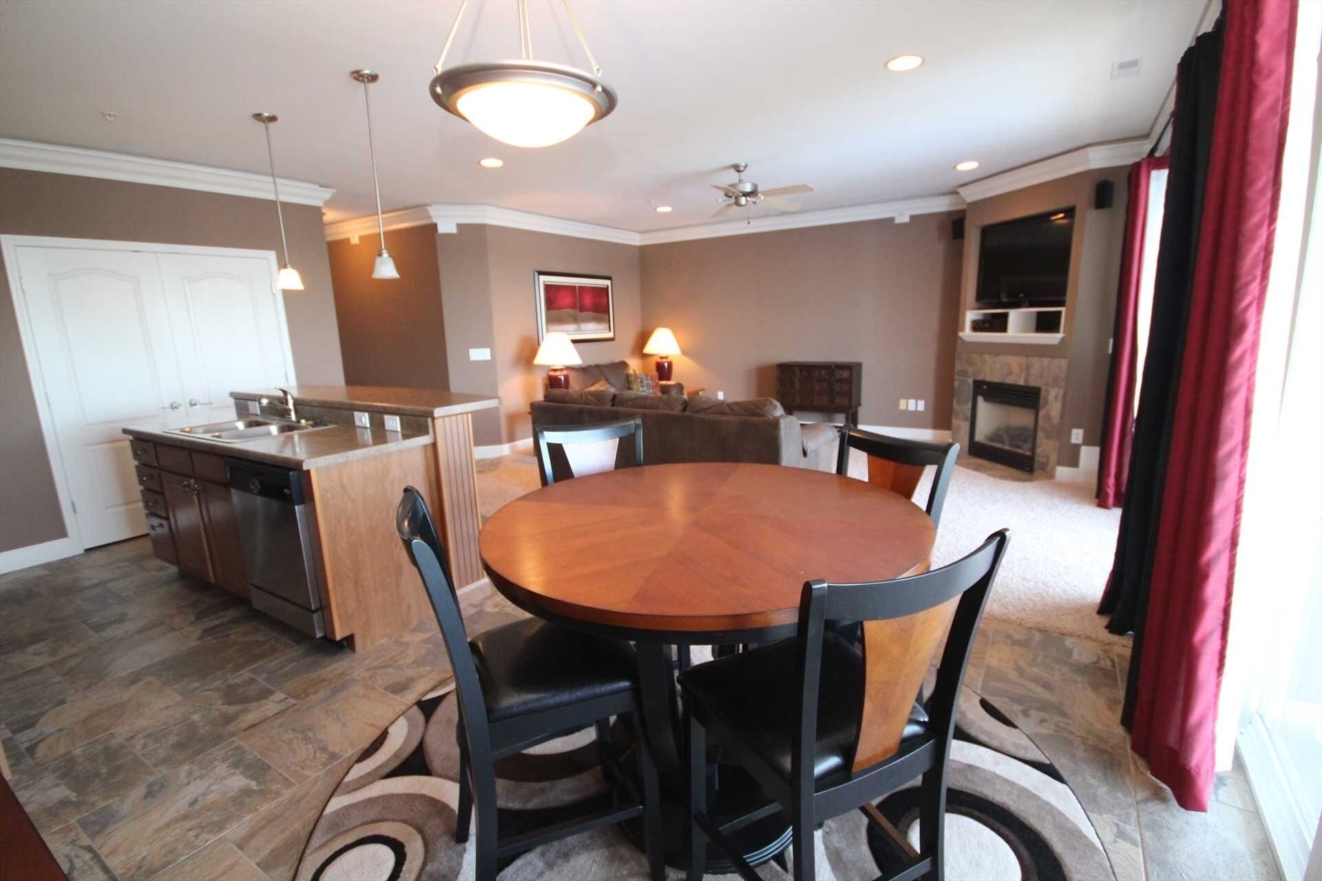 Lands End 654 - 2 Br Condo in Osage Beach, United States