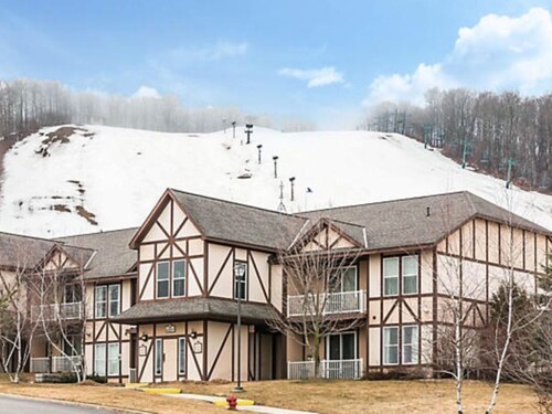 Villas In Charlevoix Find Luxury Private Villas From 67