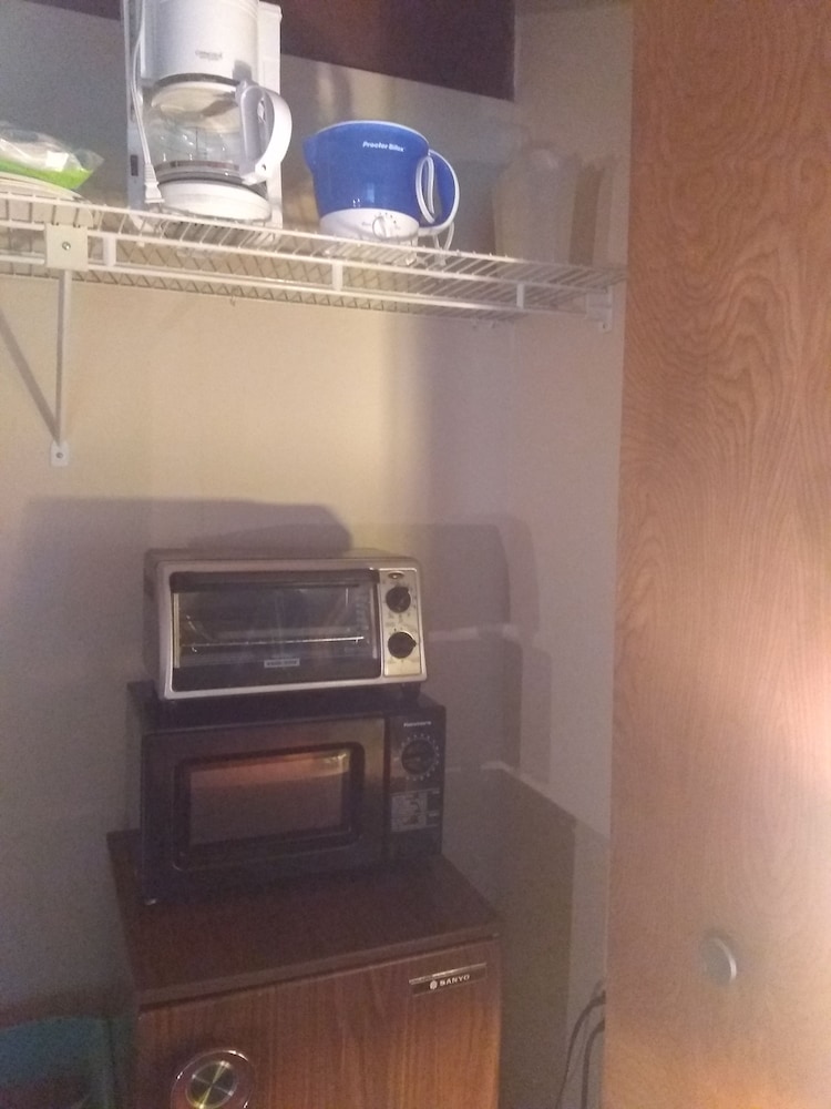 Tanglewood Suites Reviews, Photos & Rates