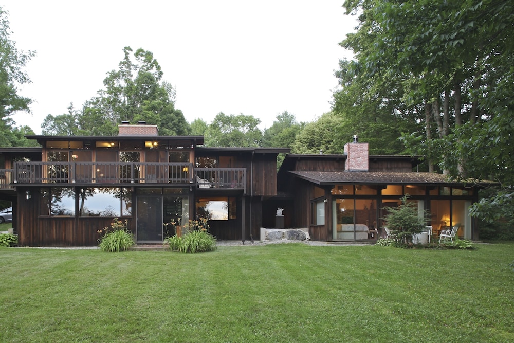 Tanglewood Suites in Stockbridge Best Rates & Deals on Orbitz