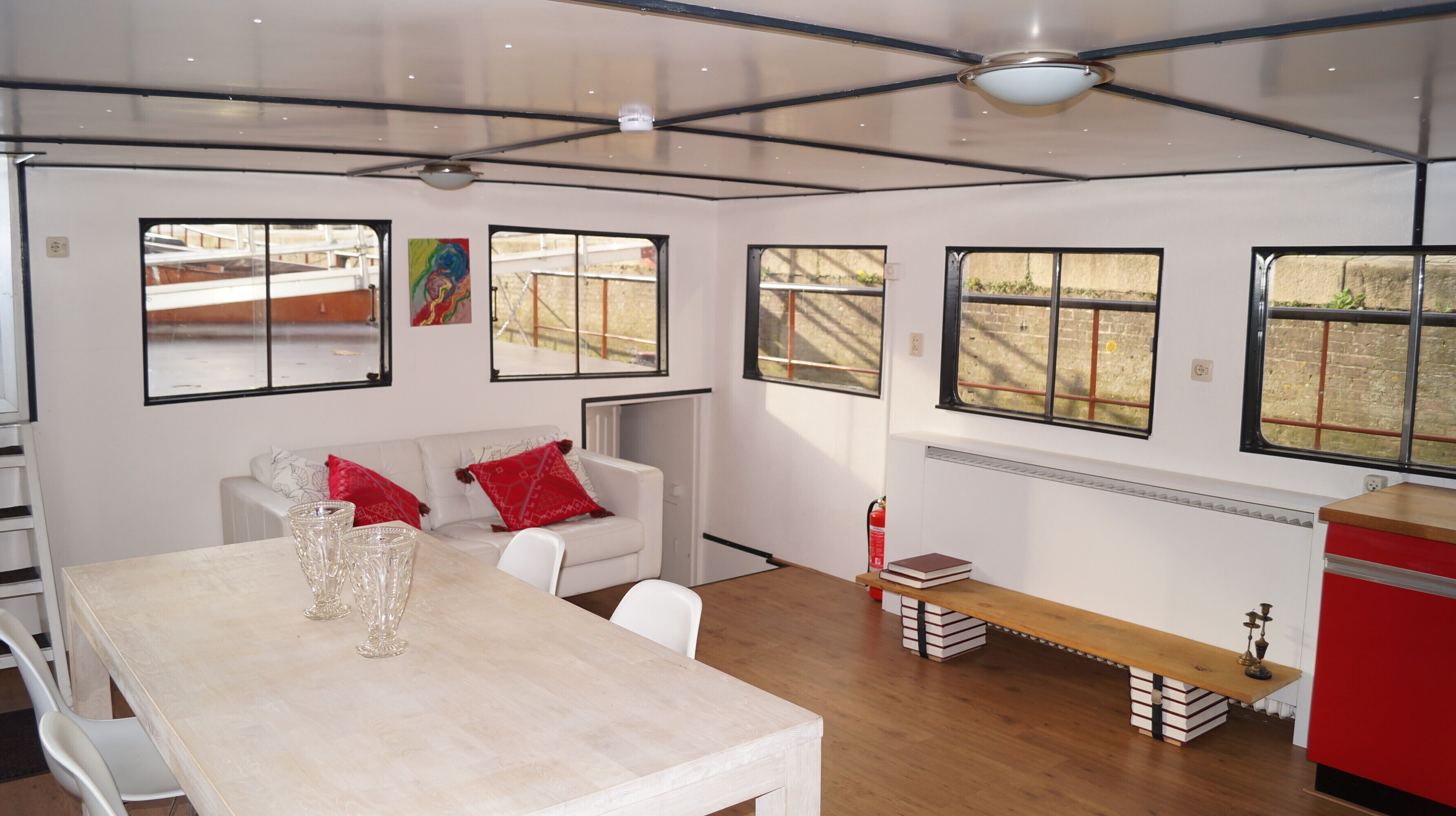 Boat Hotel Seven 4 Person Apartment Rotterdam City Center Rotterdam Hotelbewertungen 2021 Expedia De