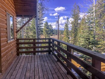 Pioneer Lodge Duck Creek Village Duck Creek Village 2019 Room