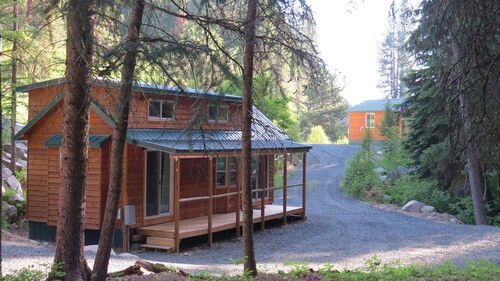 Best Cabins In Baker City For 2020 Find Cheap 55 Cabins Rentals