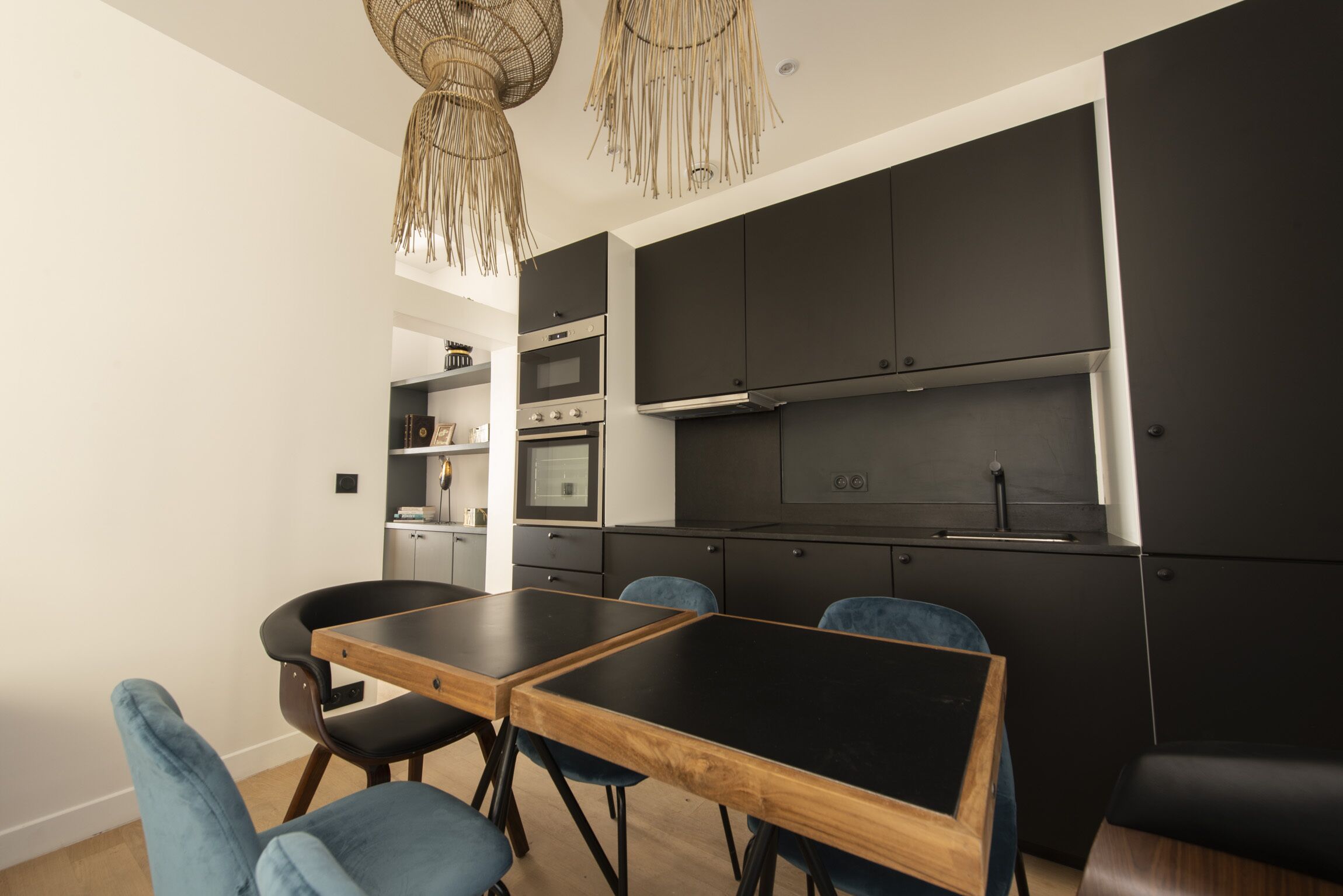Arigato, 2br2ba, 6 People (Paris, Frankrike) | Expedia.no De 60+ beste bildene for Spisestuestoler | stol, spisestue