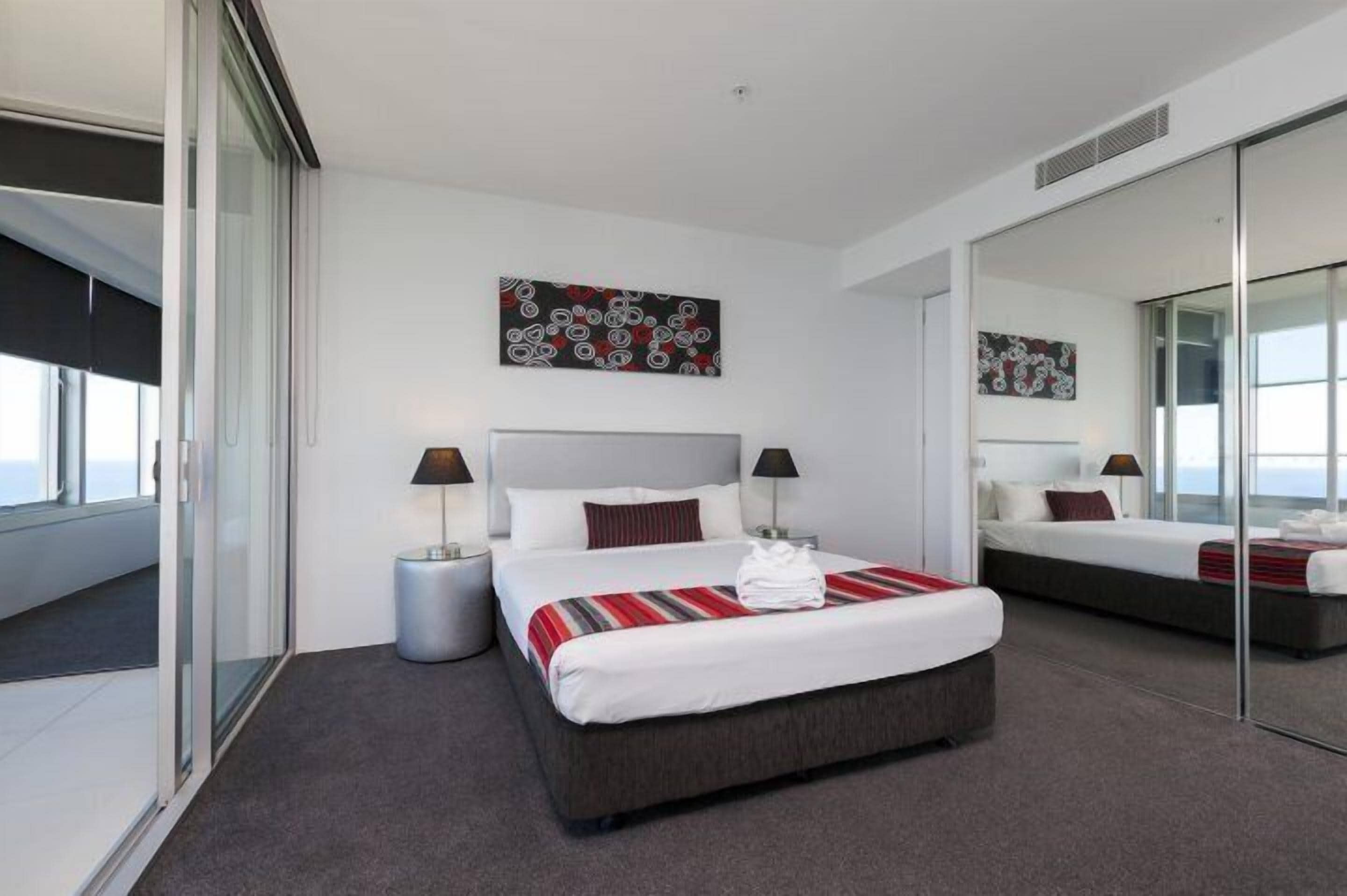 Iconic Q1 Resort & Spa Three Bedroom Apartment With Expansive Ocean Views