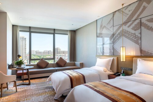 Hotels Near Qing Dynasty Li Dianlin Tomb Datong Find Cheap - 