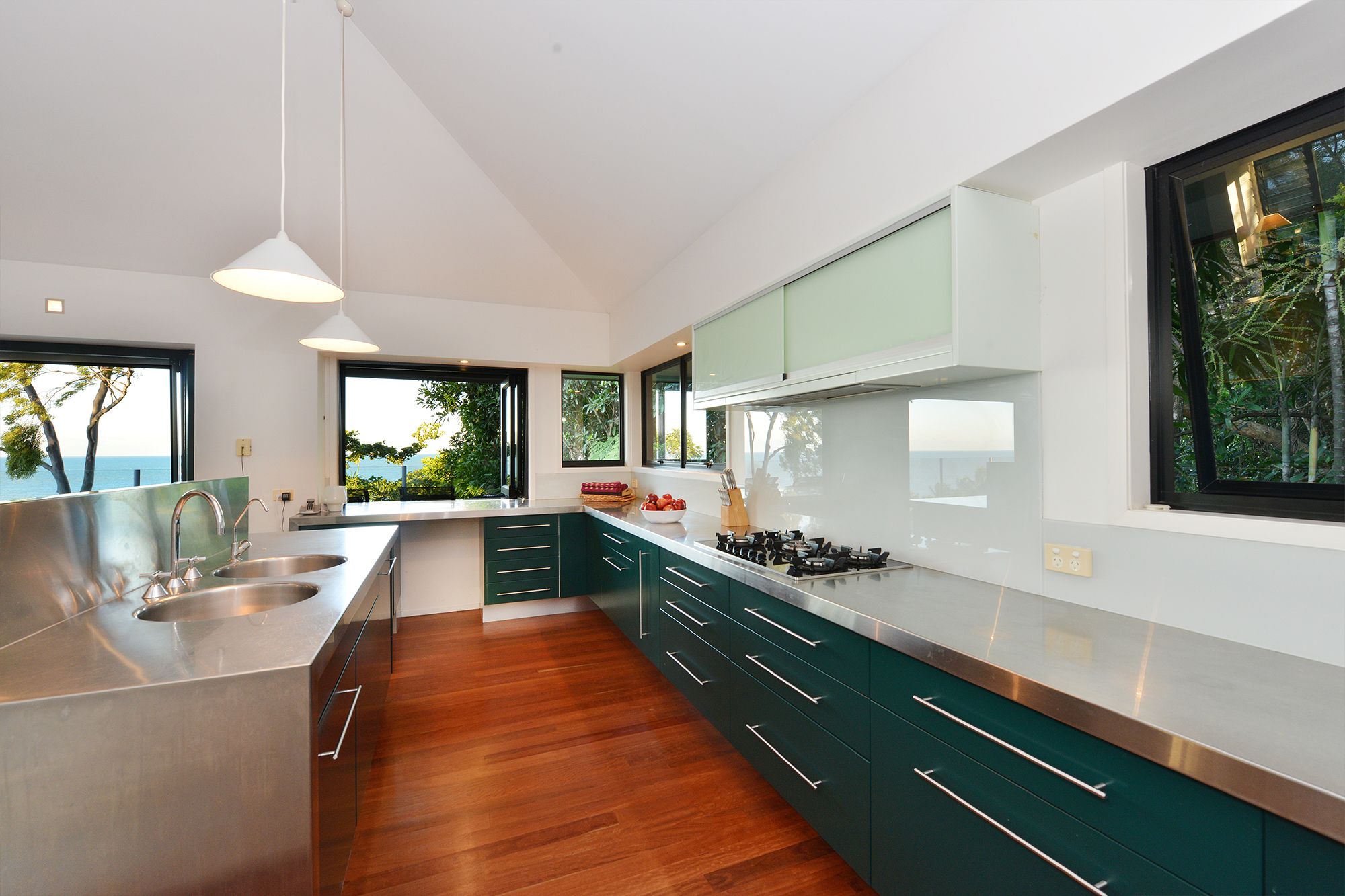 Trinity Beach Hideaway