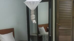 Desk, laptop workspace, free WiFi, linens