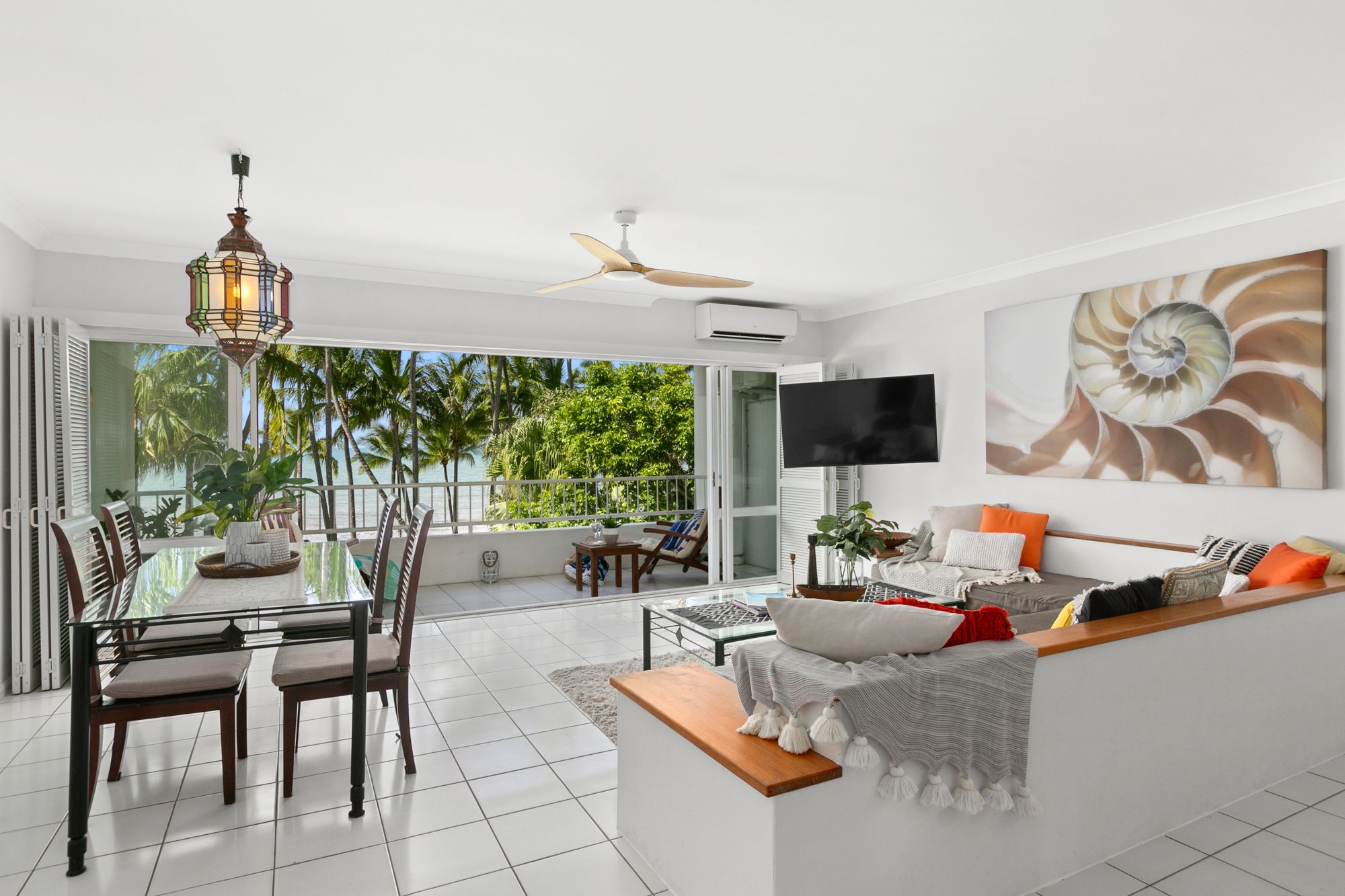 Beachfront Apt. In Alamanda Beachfront Resort (17)