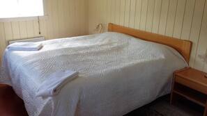 Blackout drapes, free cribs/infant beds, rollaway beds, free WiFi