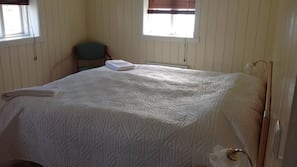 Blackout drapes, free cribs/infant beds, rollaway beds, free WiFi