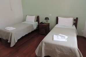 Double Room | Minibar, blackout drapes, free WiFi, bed sheets