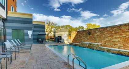 Fairfield Inn & Suites by Marriott Houston Brookhollow