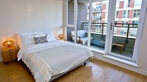 3 bedrooms, iron/ironing board, WiFi, linens