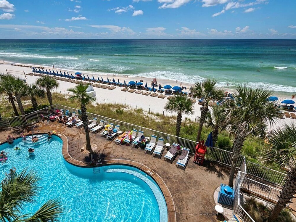 BEACHFRONT PARADISE! FREE ROUND OF GOLF DAILY INCL! WOO HOO! SLEEPS 11