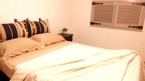 3 chambres, fer et planche à repasser, Wi-Fi gratuit