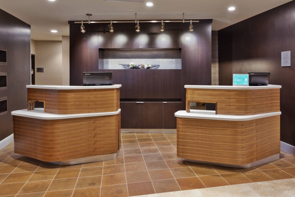Courtyard By Marriott East Lansing Okemos In Lansing Hotel