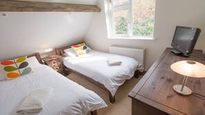 6 bedrooms, Internet, linens
