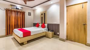 In-room safe, free WiFi