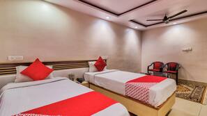 In-room safe, free WiFi