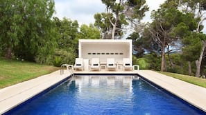 Utomhuspool
