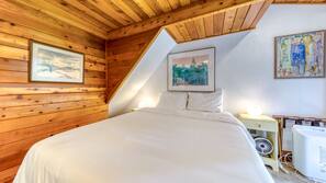 1 bedroom, iron/ironing board, Internet, bed sheets