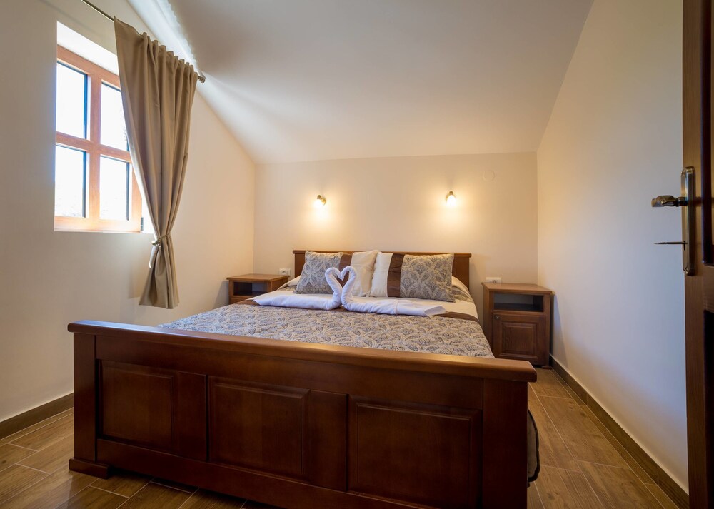 Villa Old Castle In Vranovici Hotel Rates Reviews On Orbitz