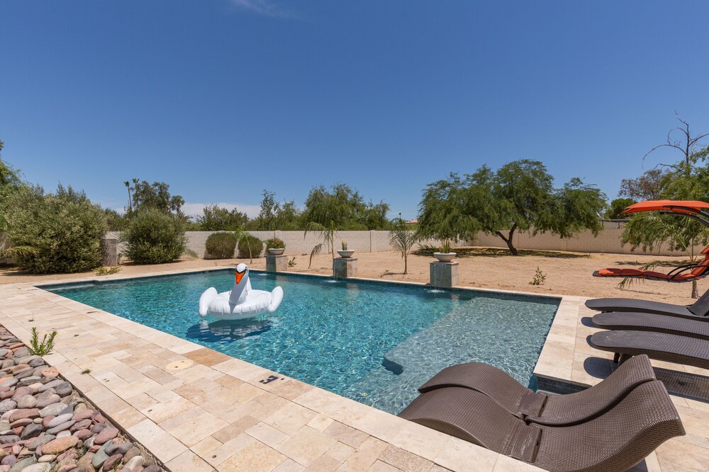 Brand New to VRBO! Paradise Valley Mansion on 1 Acre with Private Pool