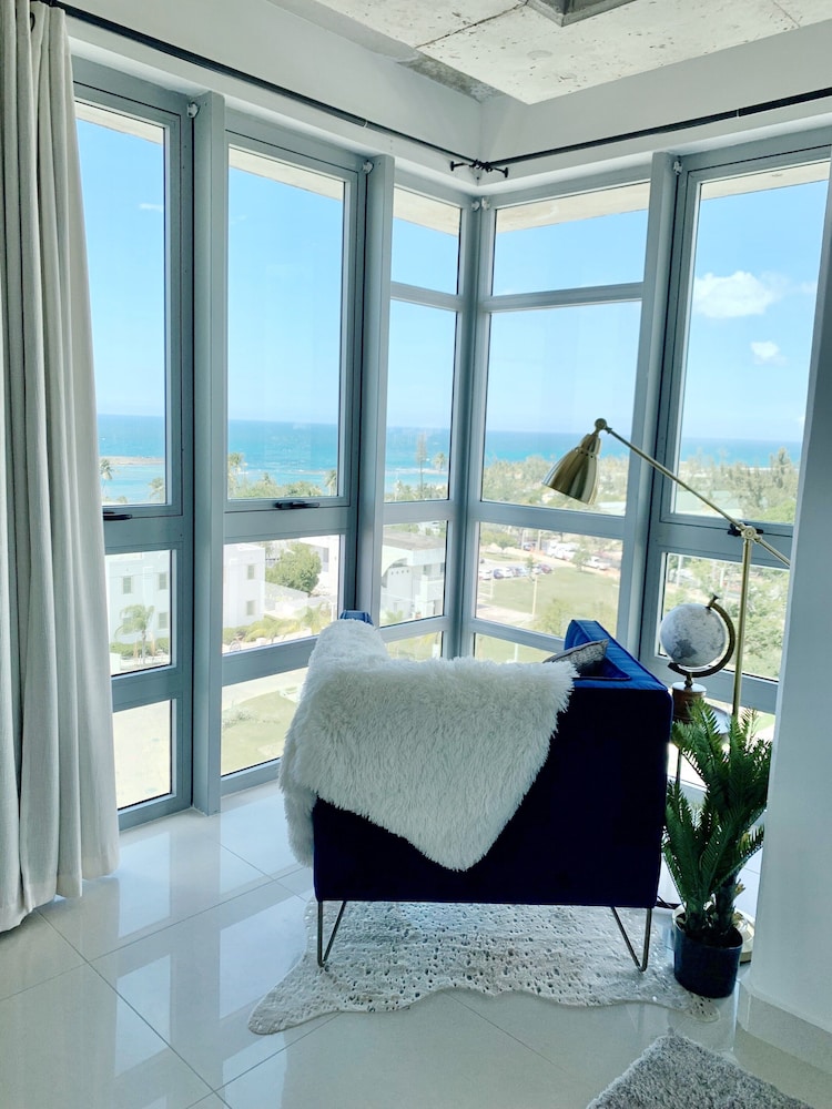 Luxury Condo with Ocean Views near Old San Juan San Juan Vrbo