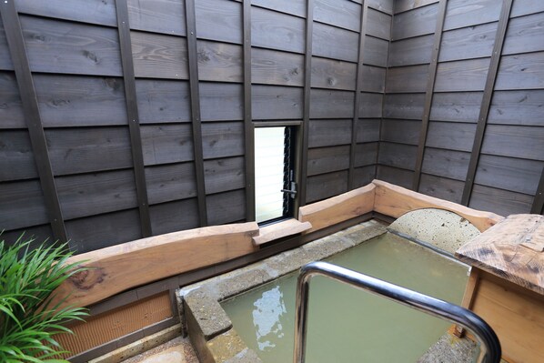 Room (No.111-113, Bath(Indoor+Open-air)) | Primary image