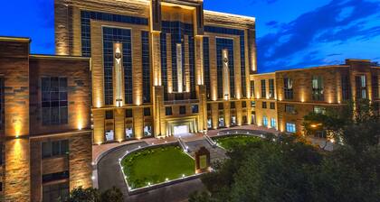 Ani Grand Hotel Yerevan