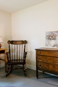 The Elm City Carriage Barn Keene 2020 Room Prices Reviews