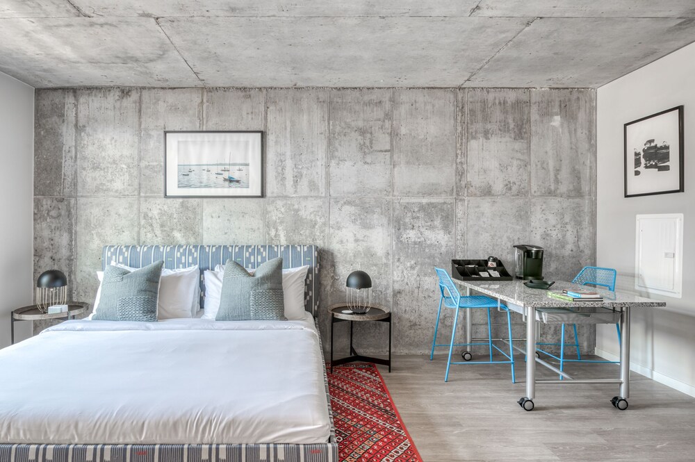 Mint House Minneapolis Downtown West in Minneapolis St. Paul Best