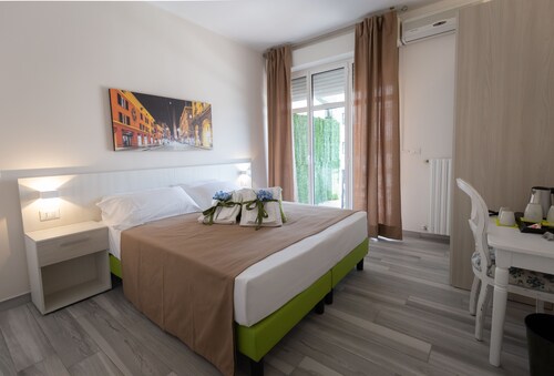 Cheap Bologna Fiere Station Bed And Breakfast Travelocity