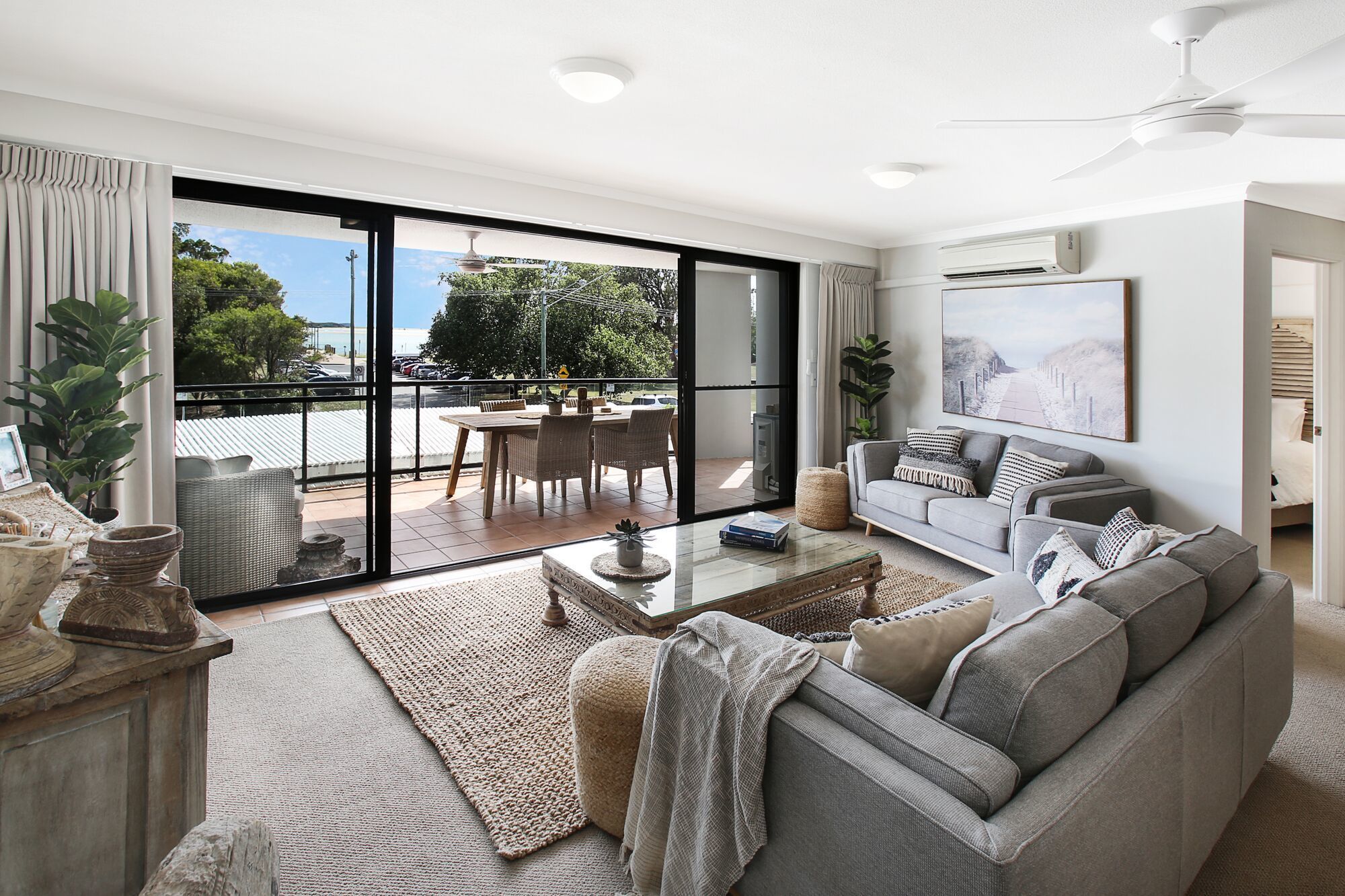 Cotton Tree Absolute Waterfront