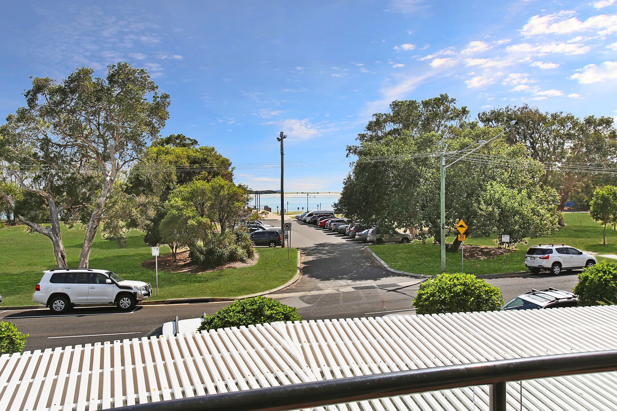 Cotton Tree Absolute Waterfront