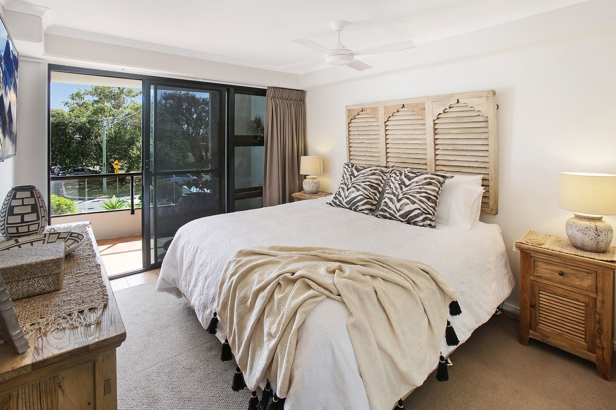 Cotton Tree Absolute Waterfront