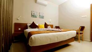 In-room safe, free WiFi