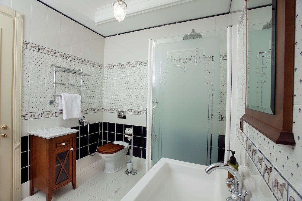 Photo - Bortnichi House