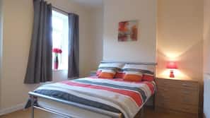 Iron/ironing board, free WiFi, linens