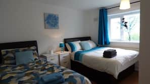 Iron/ironing board, free WiFi, linens