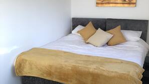 5 bedrooms