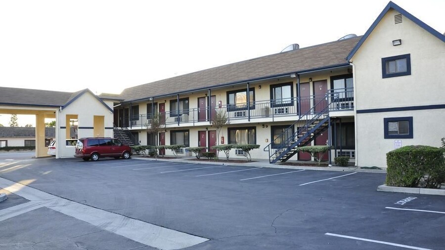 Luxury Inn