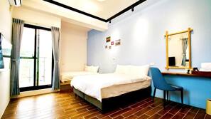 Desk, blackout drapes, free WiFi, linens