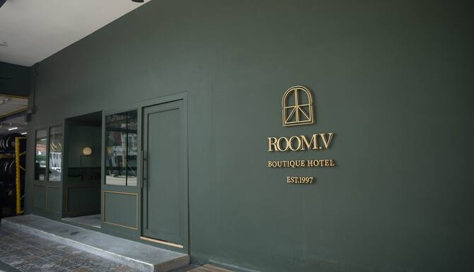 Room V Jalan Sultanah In Batu Pahat Malaysia Expedia