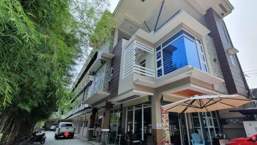 Felicidad Resto and Pension House