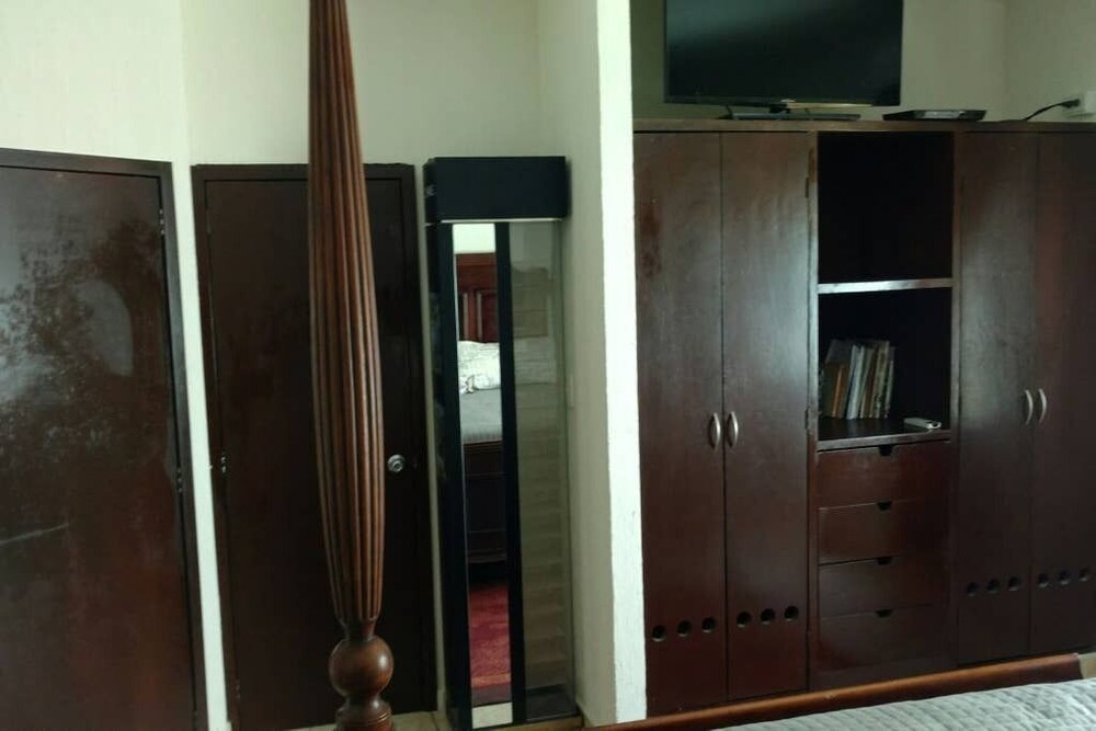 Beautiful apt 2BR, Pool Pto Morelos