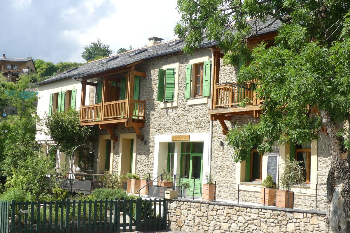 Gite De Llo Llo Frankrike Expedia Se