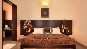 1 bedroom, linens